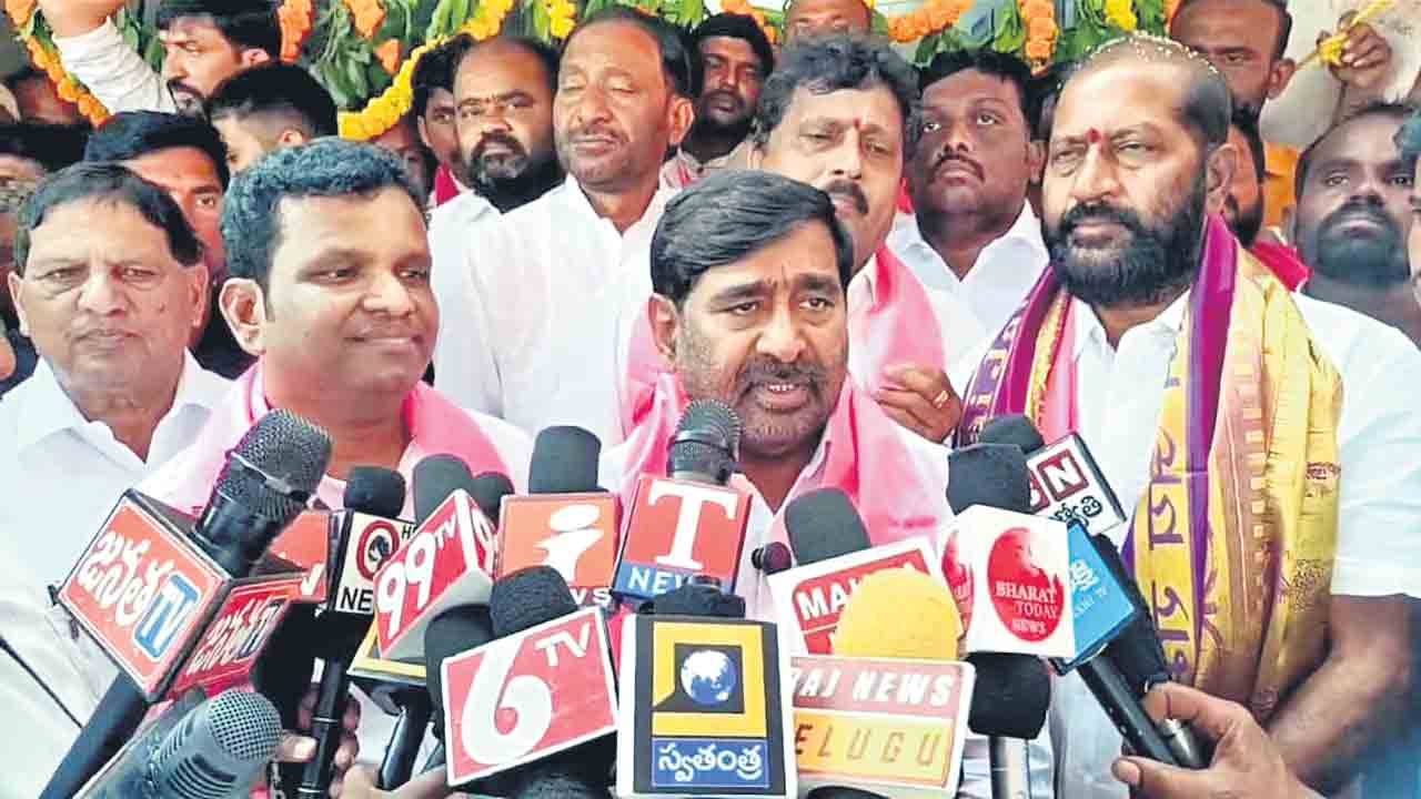 కాంగ్రెస్‌ది దద్దమ్మ పాలన.. ప్రభుత్వం అన్ని రంగాల్లో విఫలం