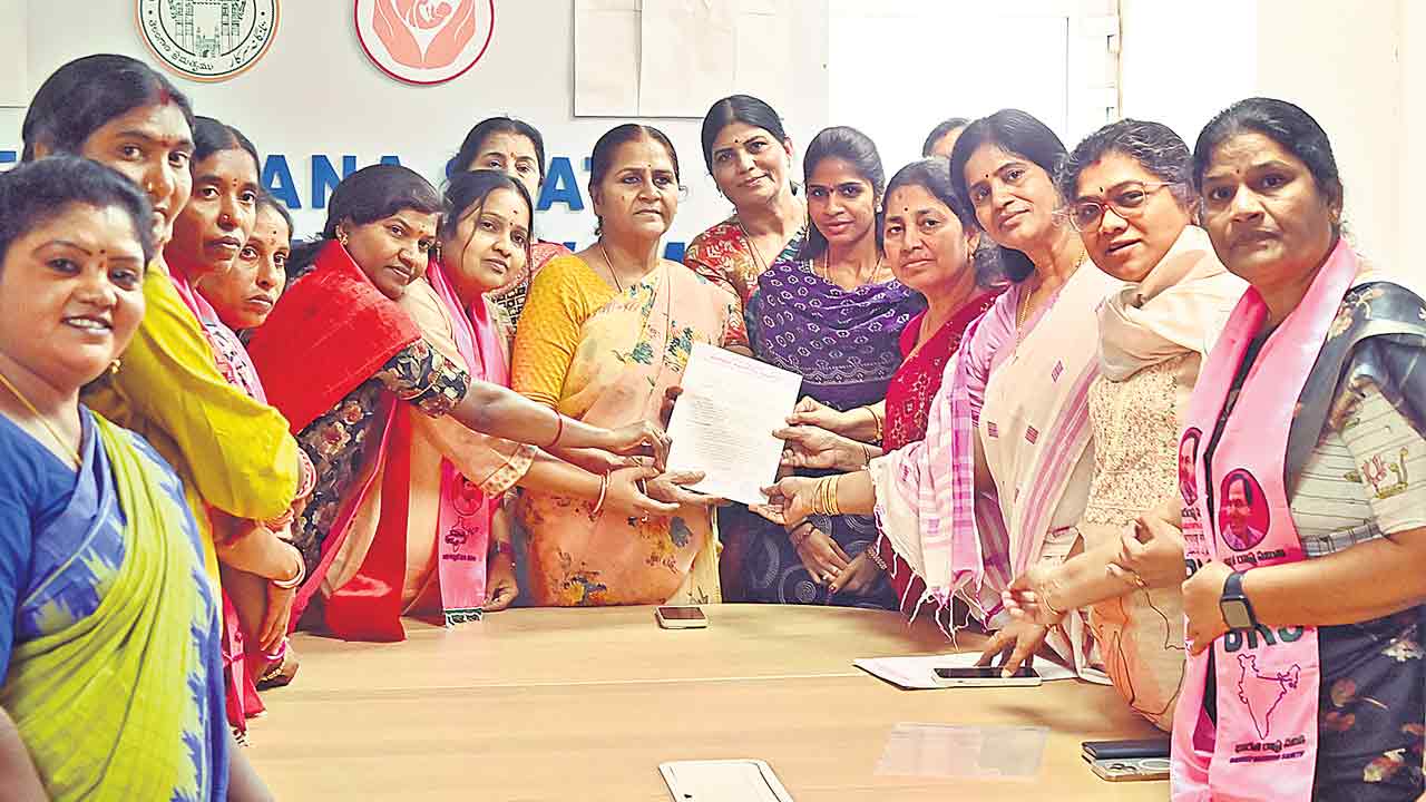 మంత్రి వివేక్‌, ఎంపీ వంశీకృష్ణతో ప్రాణహాని!