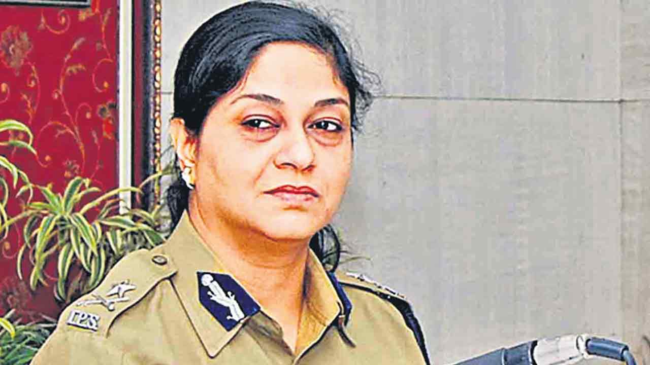 జైలు సిబ్బందికి ఆర్థిక భద్రత: డీజీ