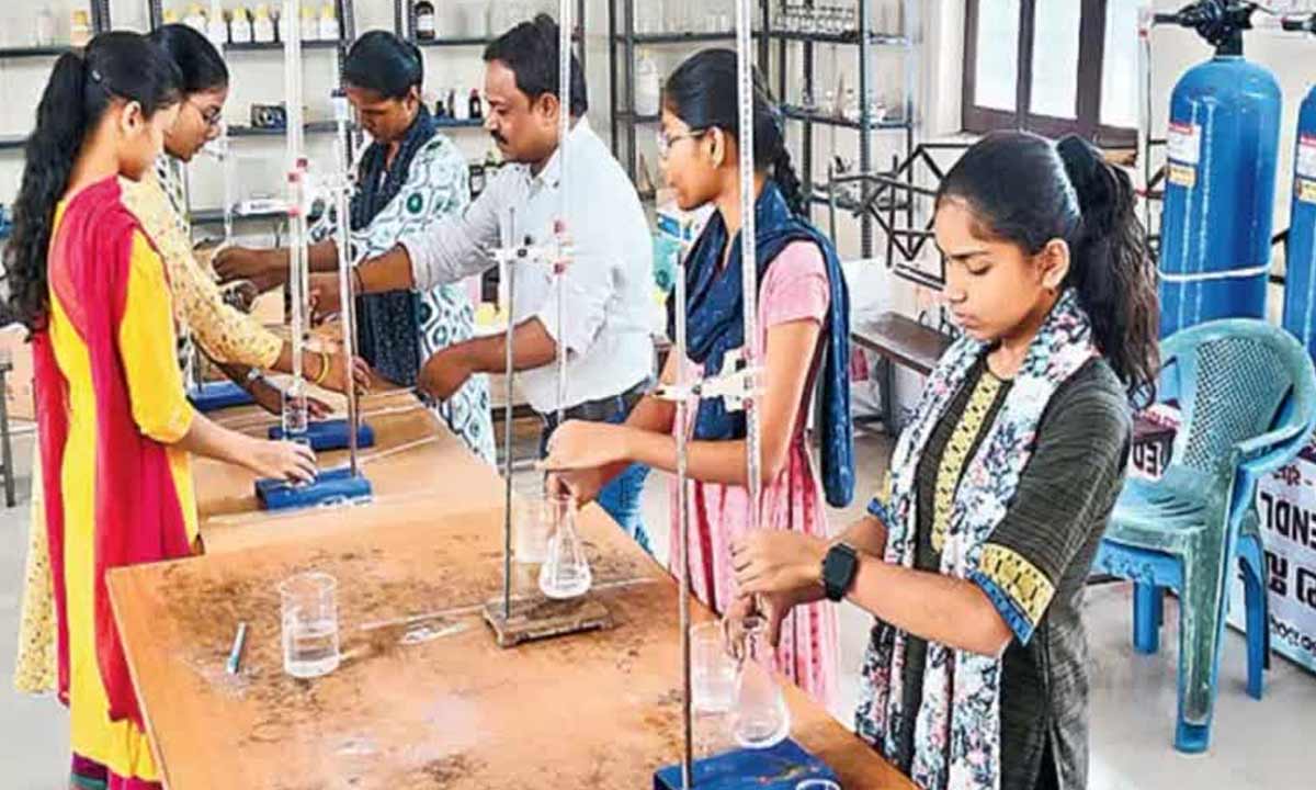 ఇంటర్‌ ప్రాక్టికల్స్‌ ప్రారంభం..