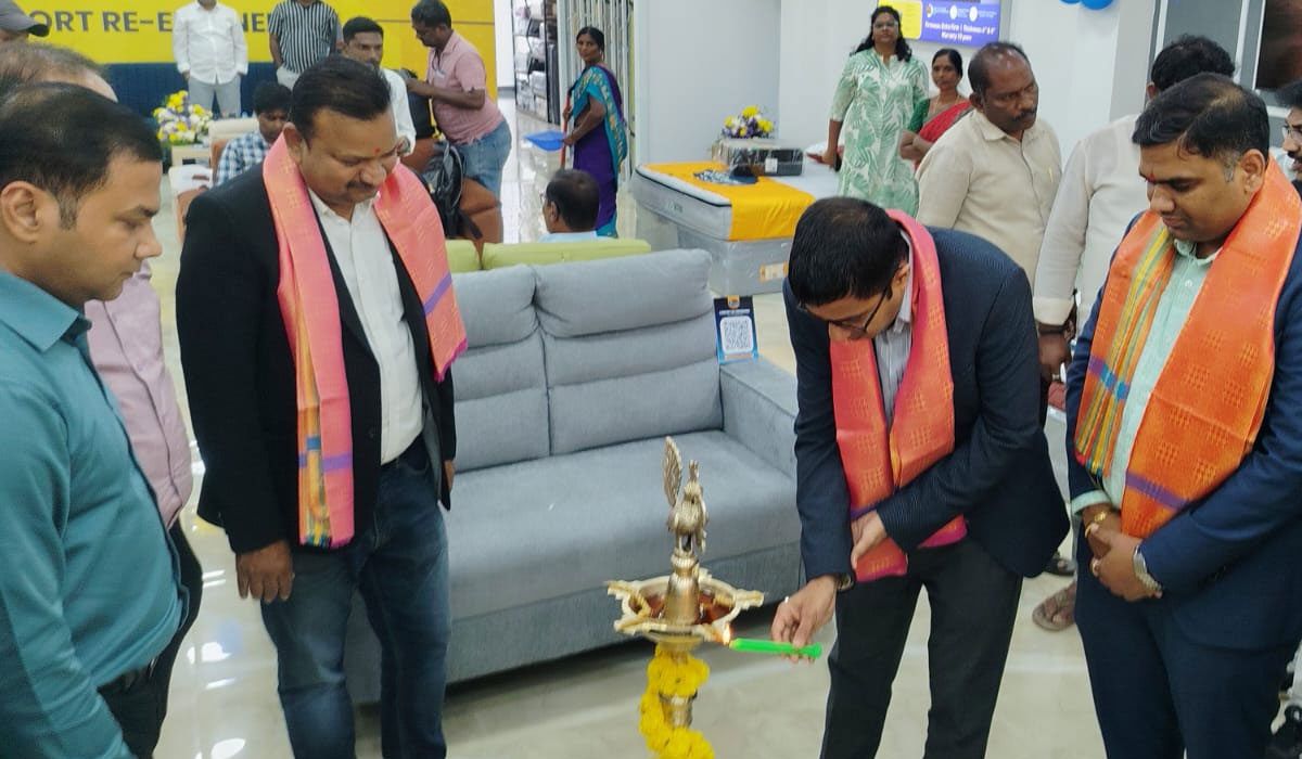 Nizamabad | నిజామాబాద్‌లో సెంచరీ మ్యాట్రెసెస్ స్టోర్‌ ప్రారంభం