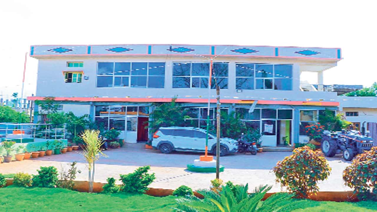 మున్సిపోల్స్‌లో బిగ్‌ ఫైట్‌