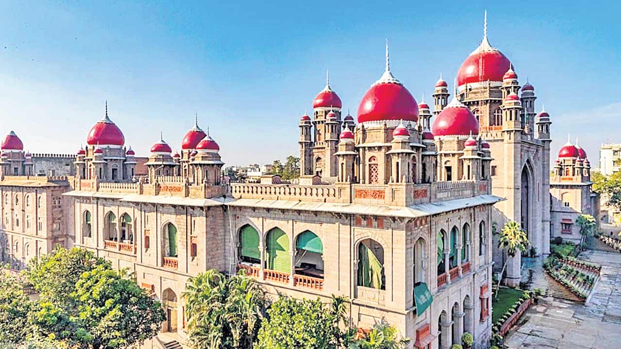 ఎన్నికల హామీని ఇంకా నమ్ముతున్నరా?