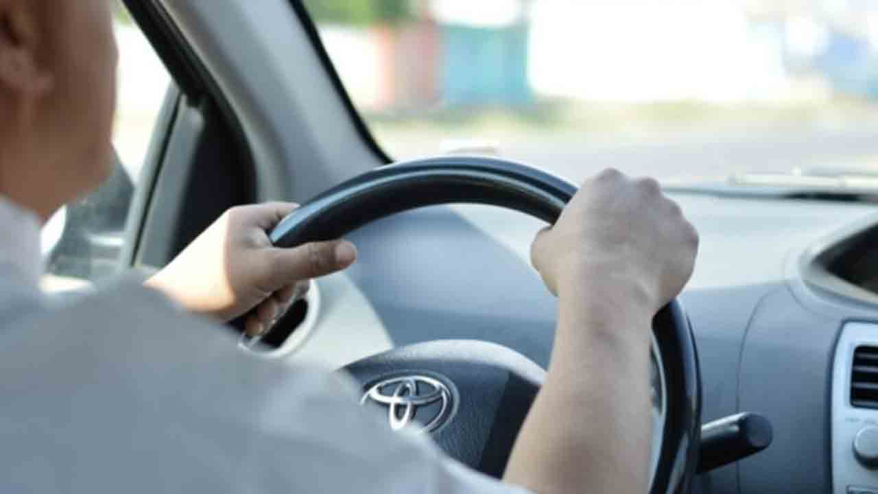 మందుబాబుల కోసం డ్రైవర్‌ సేవలు