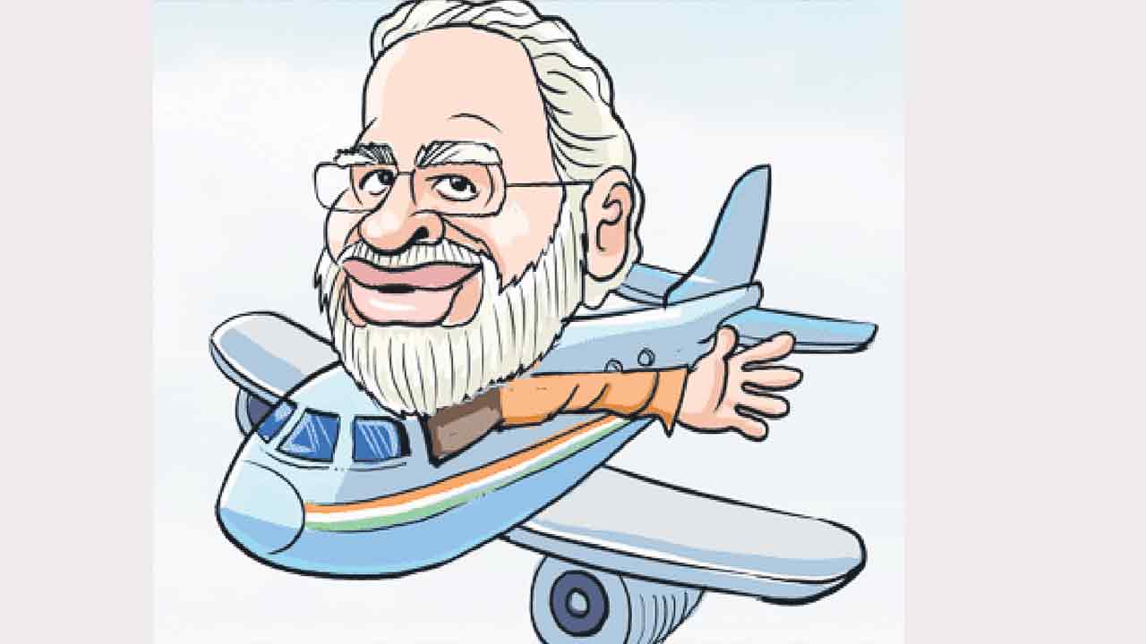 మోదీ విదేశీ యాత్రల ఖర్చు తడిసి మోపెడు