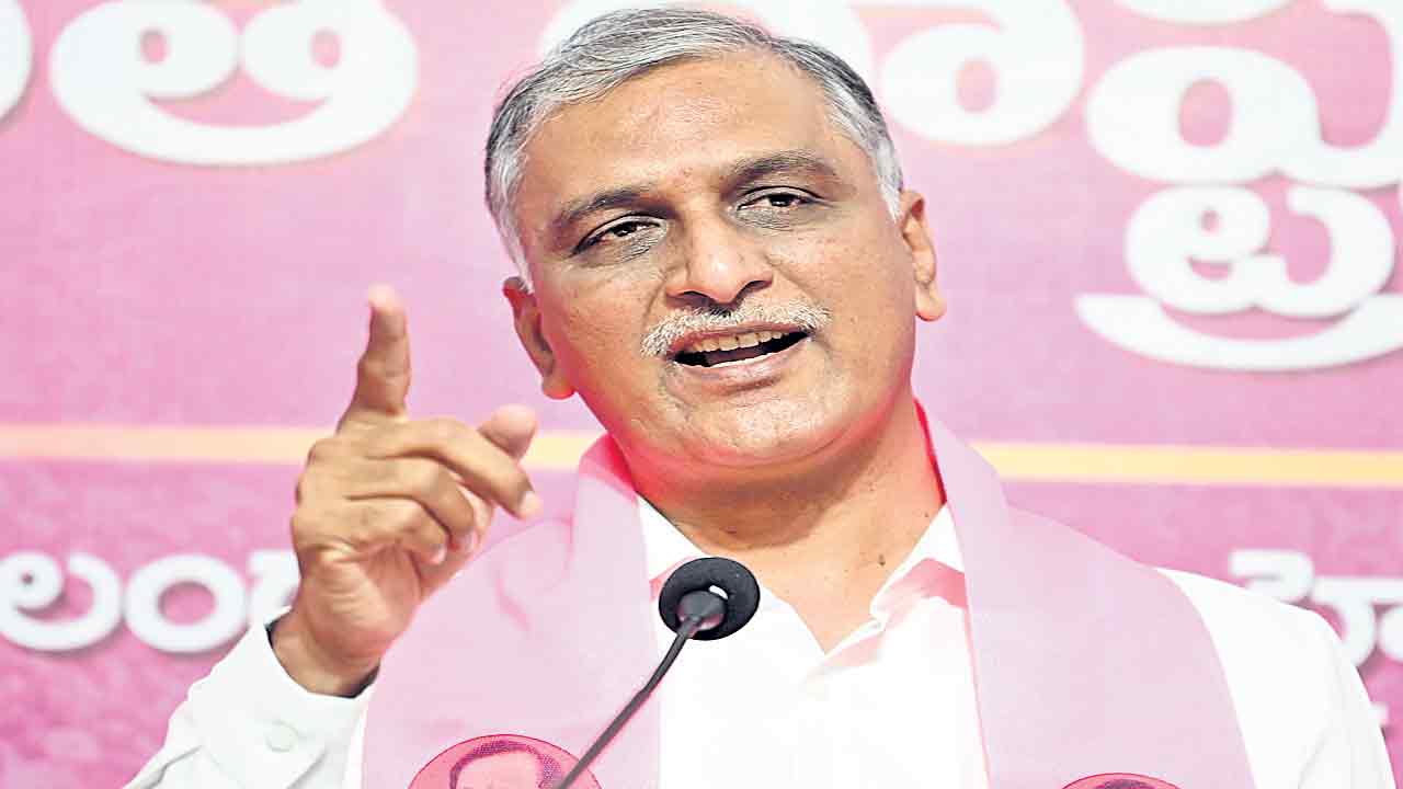 తెలంగాణ ఆత్మగౌరవం..ఢిల్లీకి తాకట్టు!