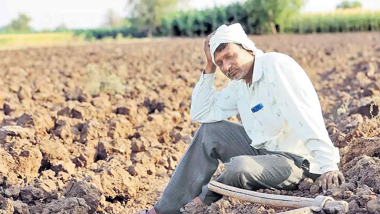 Rythu Bharosa | లీకులే తప్ప పైకమేది? రైతు భరోసా కోసం తప్పని ఎదురుచూపులు