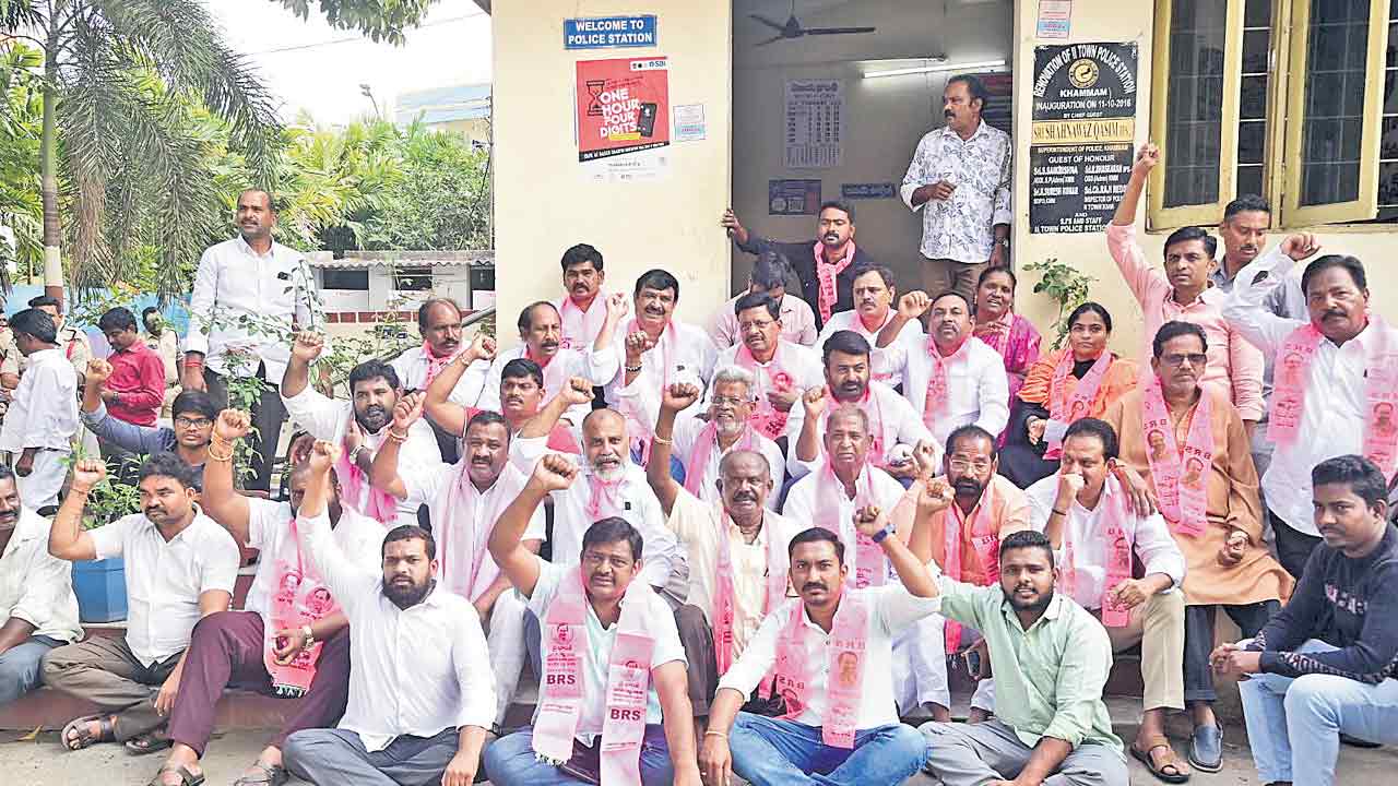 బీఆర్‌ఎస్‌పై నిర్బంధకాండ..!