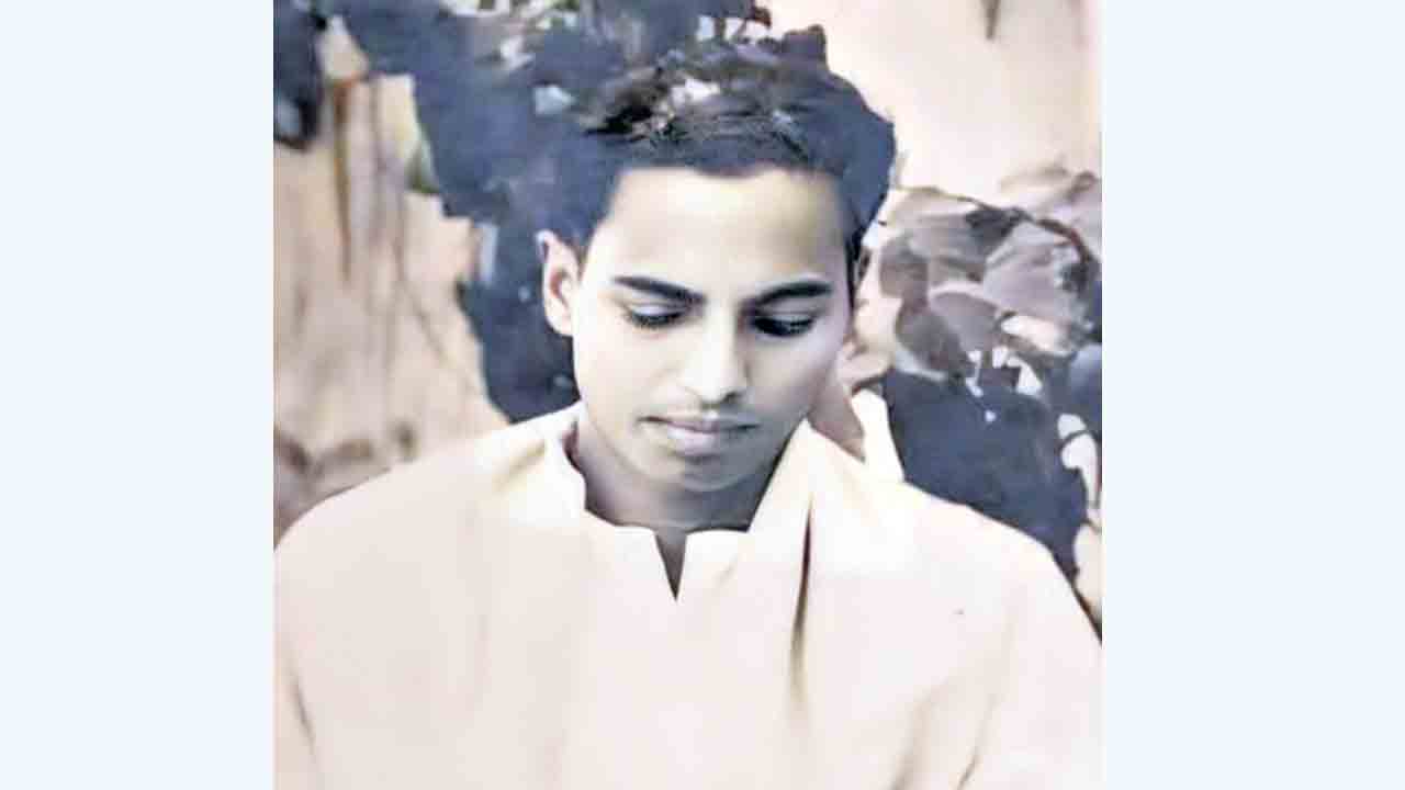 పేరులో వేము..కవితలో తీపి..