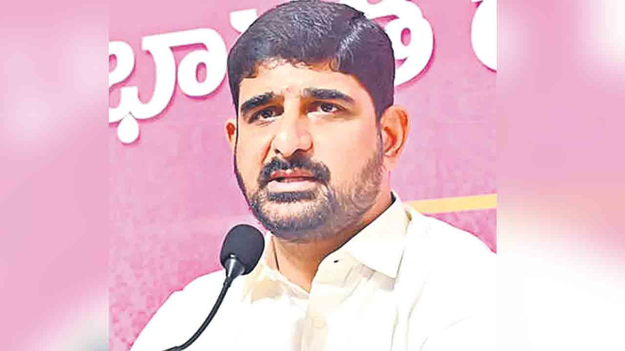 కరీంనగర్‌ సీపీపై వస్తున్న వార్తల్లో నిజంలేదు