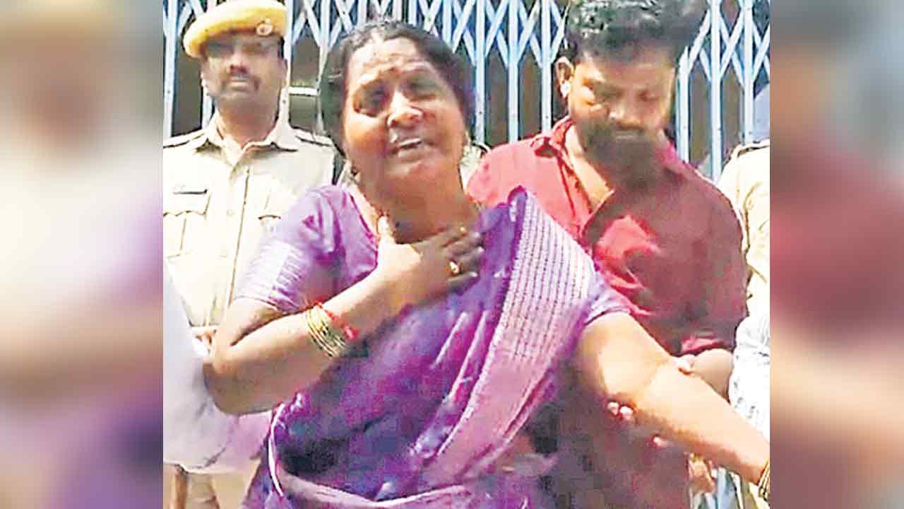 అడ్డదారిలో అమరచింత ఎన్నిక