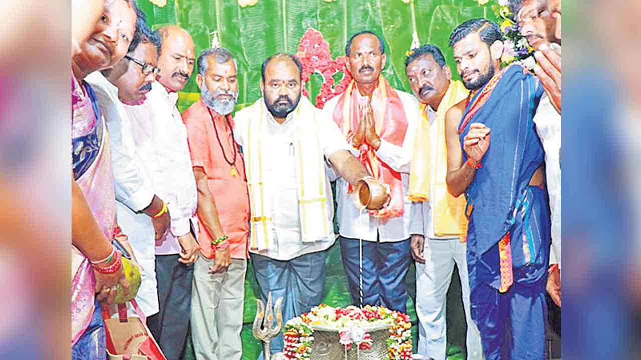 హర హర మహాదేవ.. శంభోశంకర