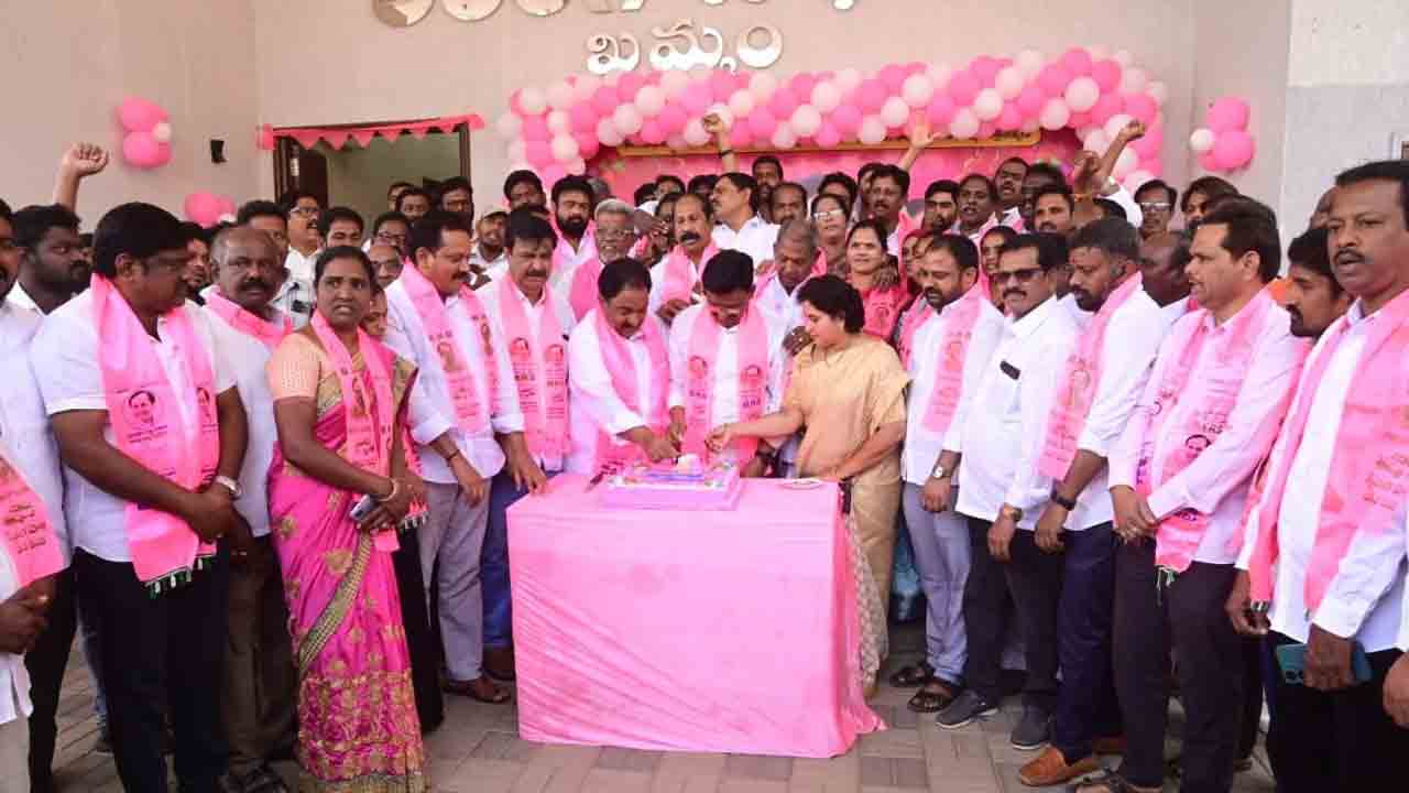 జై కేసీఆర్‌.. జైజై కేసీఆర్‌.. జన హృదయనేతకు వాడవాడలా జేజేలు