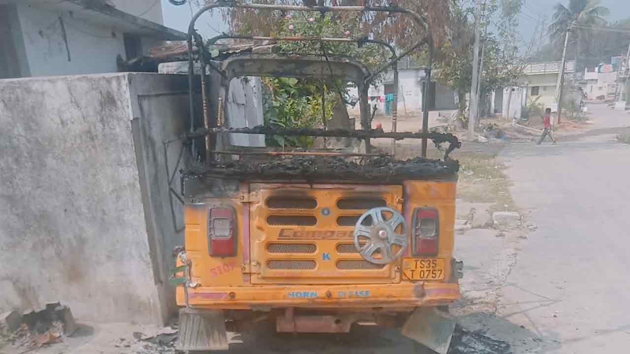 కుట్రల కాంగ్రెస్‌ అక్రమ కేసులు