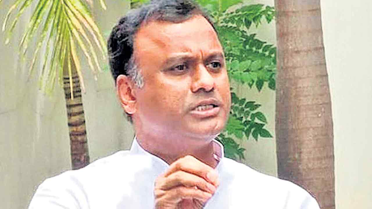 రేవంత్‌ ఏ పార్టీ నుంచి మళ్లీ సీఎం అవుతడు?