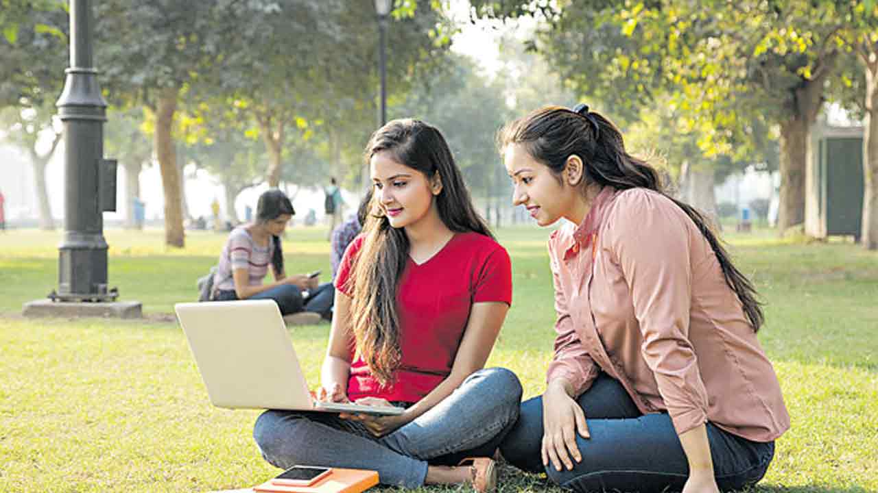 మార్చి 6 నుంచి సీయూఈటీ పీజీ పరీక్షలు