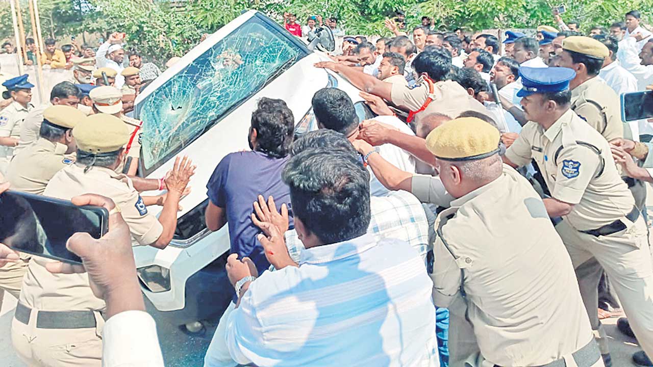 కాంగ్రెస్‌ X బీజేపీ