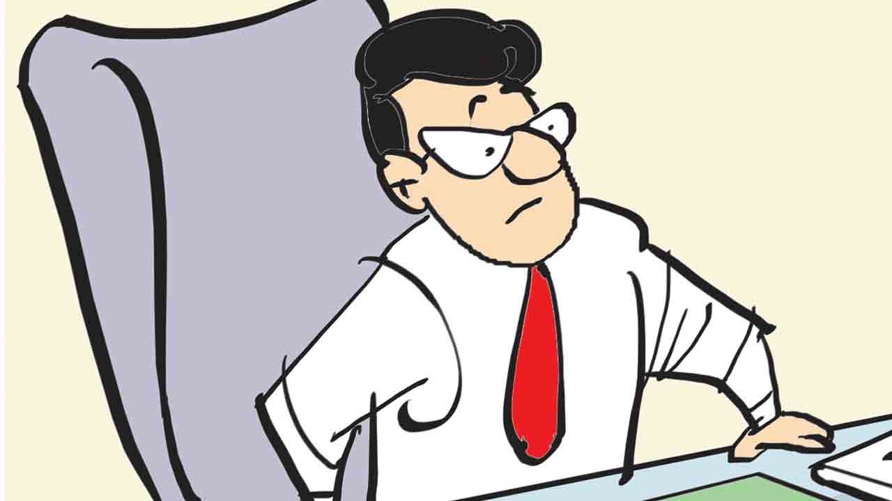 ఇన్‌చార్జిలేదిక్క..