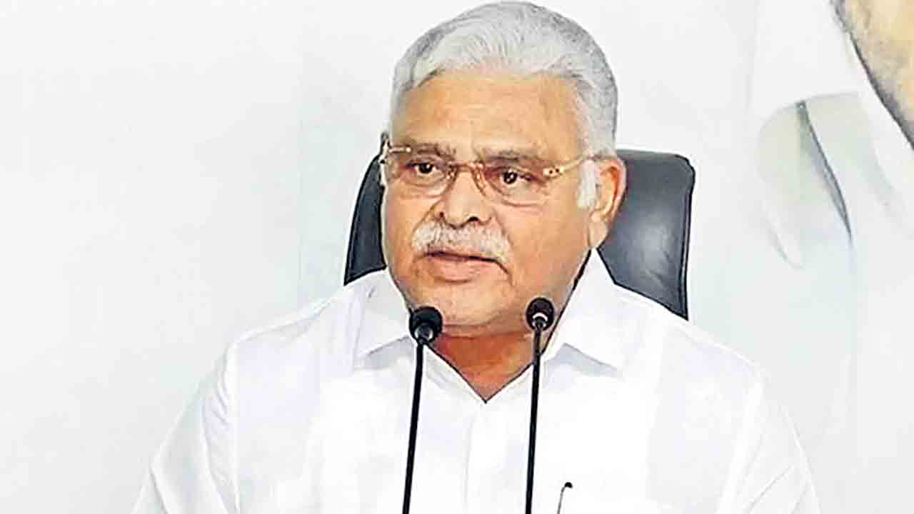 అంబటి ఇంటికి టీడీపీ శ్రేణుల నిప్పు.. కార్లు , ఫర్నిచర్‌ ధ్వంసం