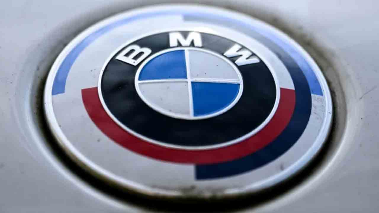BMW recalls | ప్రపంచవ్యాప్తంగా లక్షల కార్లను రీకాల్‌ చేసిన బీఎండబ్ల్యూ.. ఎందుకో తెలుసా..?