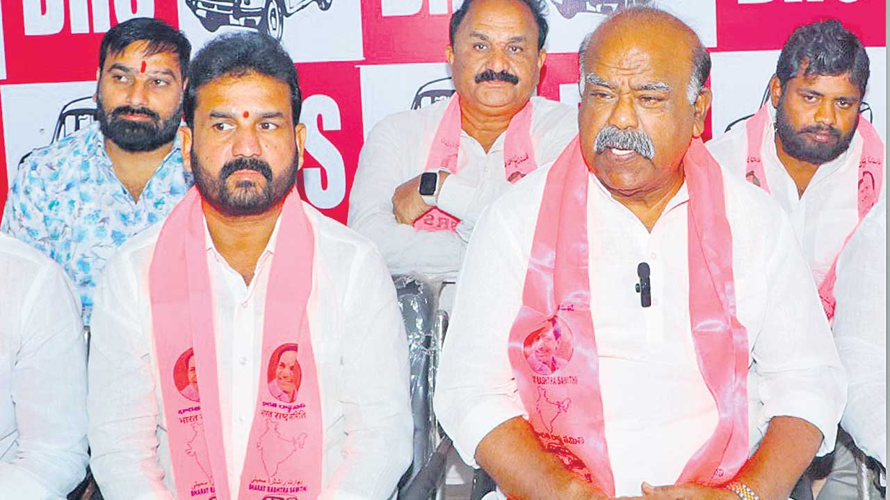 బీసీలకు 20 వేల కోట్ల బడ్జెట్‌ ఏమైంది?