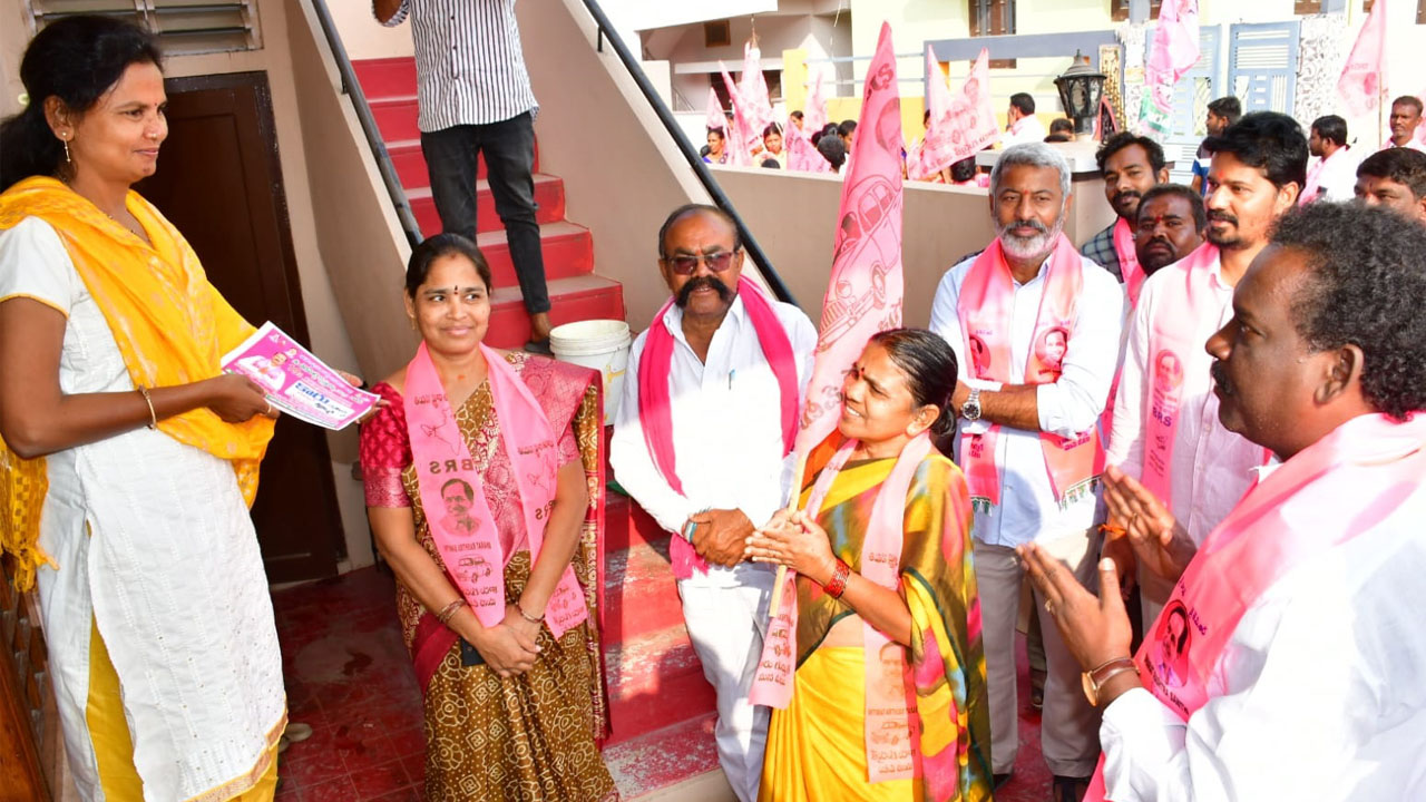 Gadwal Muncipal | గద్వాల మున్సిపల్ పై మరోసారి గులాబీ జెండా రెపరెపలాడాలి