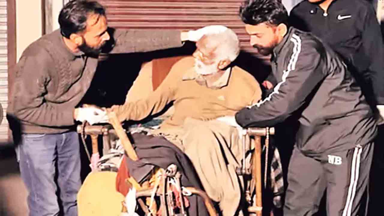 Beggar Lekharaj | అనారోగ్యంతో బిచ్చగాడు మృతి.. బ్యాంకు ఖాతాలో లక్షల నగదు..!