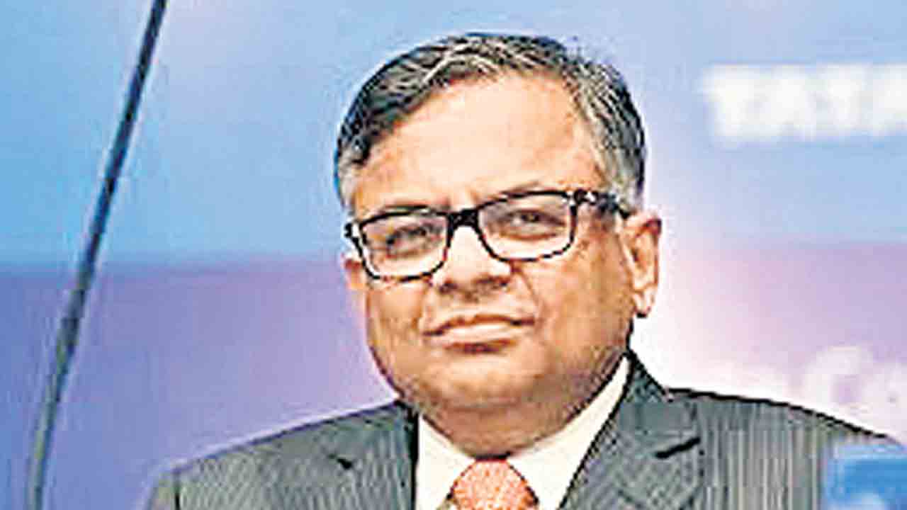 టాటా చైర్మన్‌ చంద్ర పునర్నియామకం వాయిదా