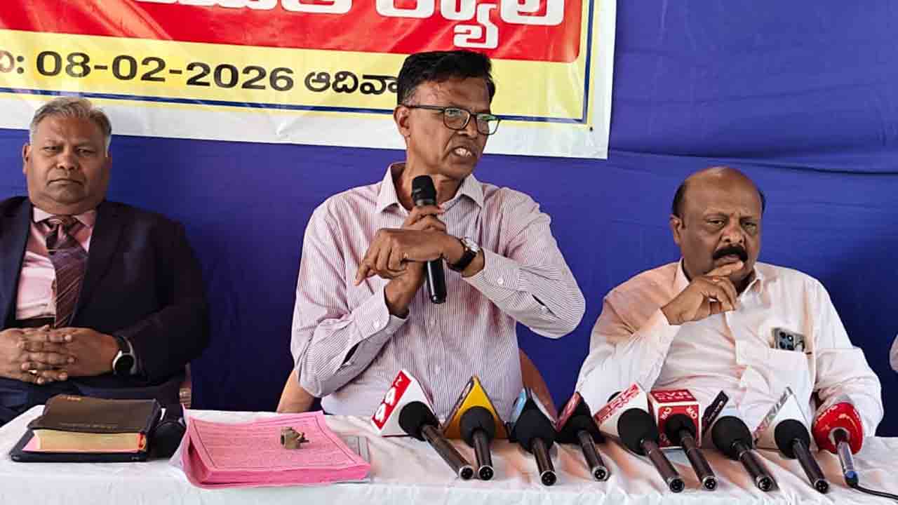 Christian Missionaries | క్రిస్టియన్‌ మిషనరీ ఆస్తులను కబ్జాదారుల నుంచి రక్షించాలి : సీబీసీ అధ్యక్షుడు విజయ్‌ స్వరూప్‌