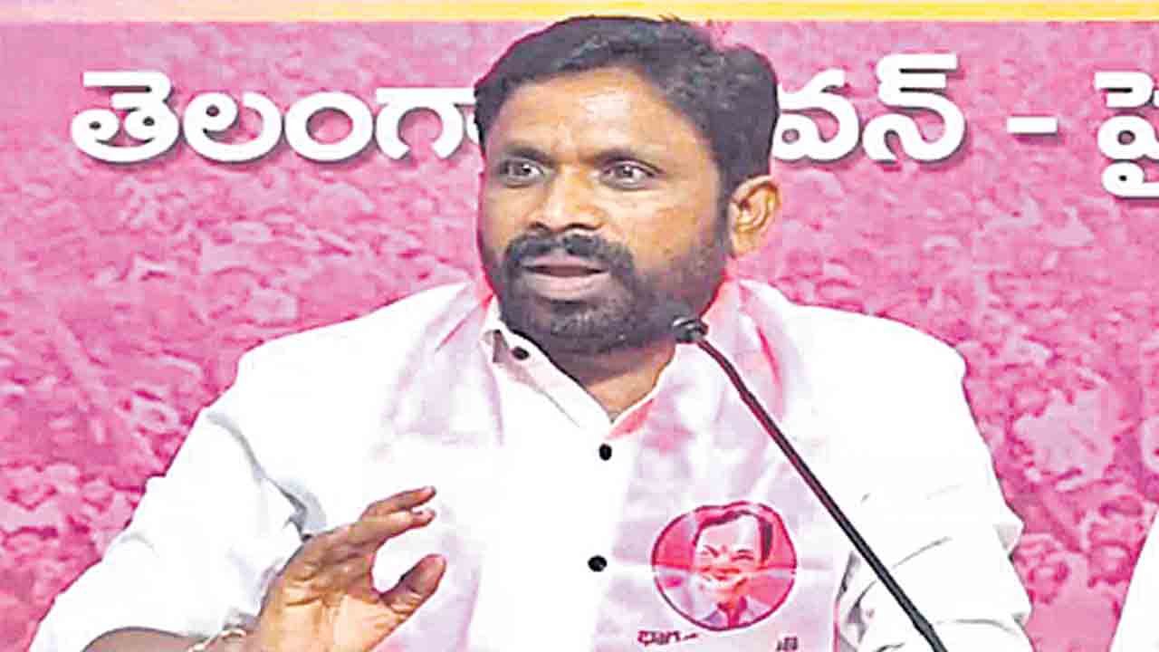 ఫిబ్రవరి 1 తెలంగాణకు బ్లాక్‌ డే : ఎర్రోళ్ల