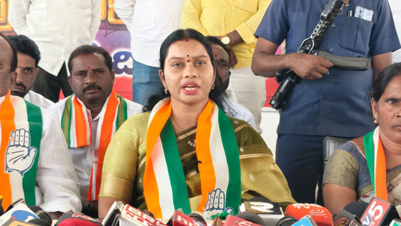Gadwal Congress | గద్వాలలో రాజకీయ వ్యభిచారం.. సొంత పార్టీ కాంగ్రెస్‌పై జడ్పీ మాజీ చైర్మన్‌ తీవ్ర విమర్శలు