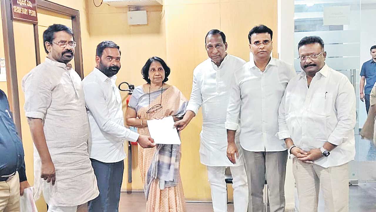 ఓటమి భయంతోనే దాడి!