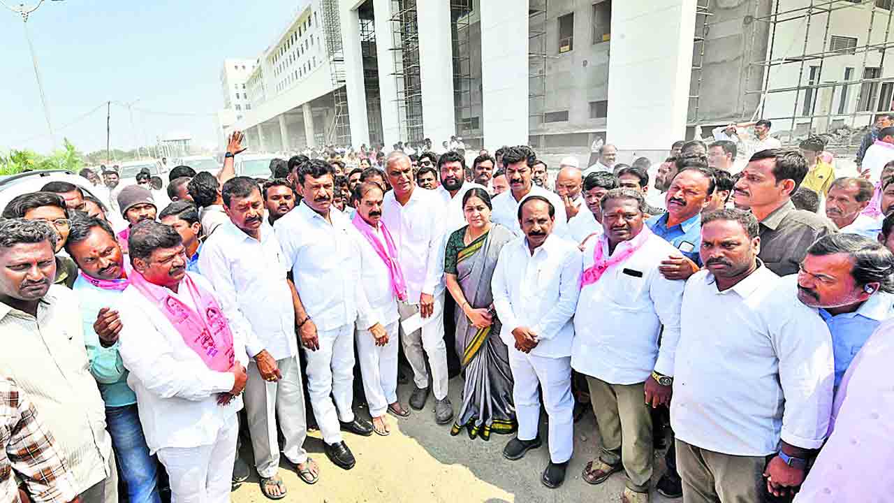 కక్షలు మాని కష్టాలు తీర్చండి