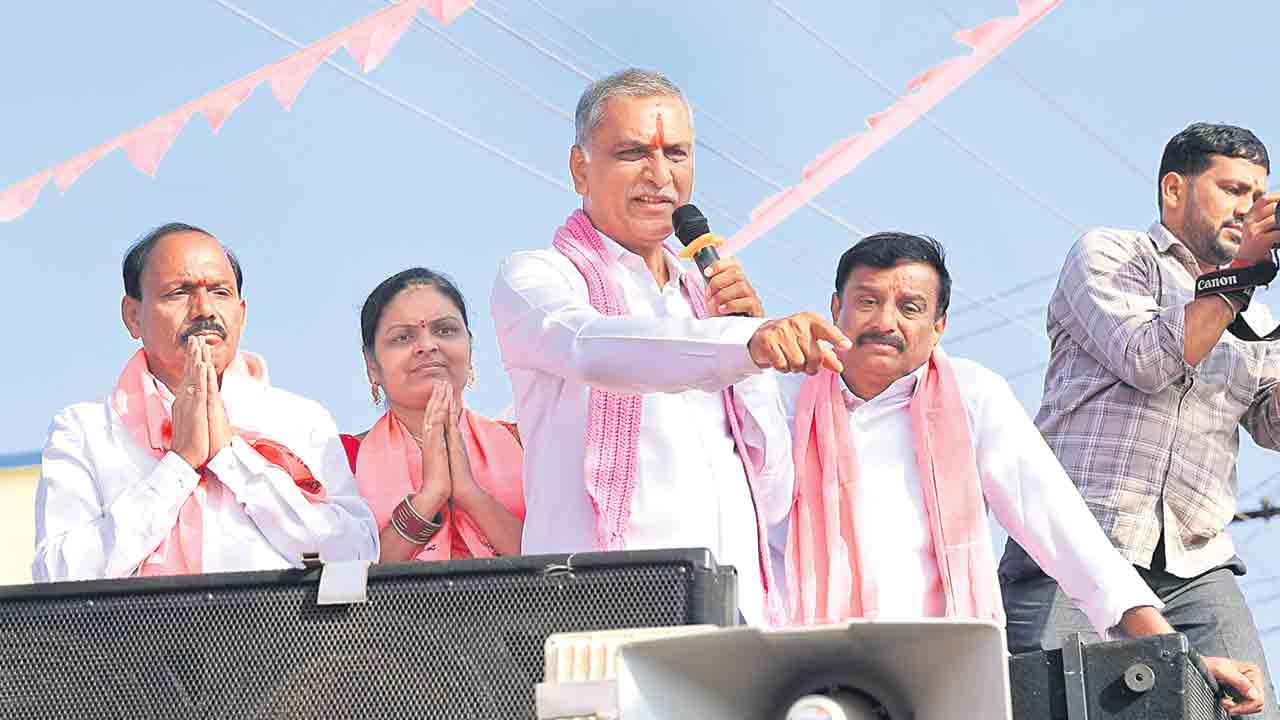 దుబ్బాకపై మనబిడ్డ కేసీఆర్‌కు ప్రేమ ఉంటుందని..