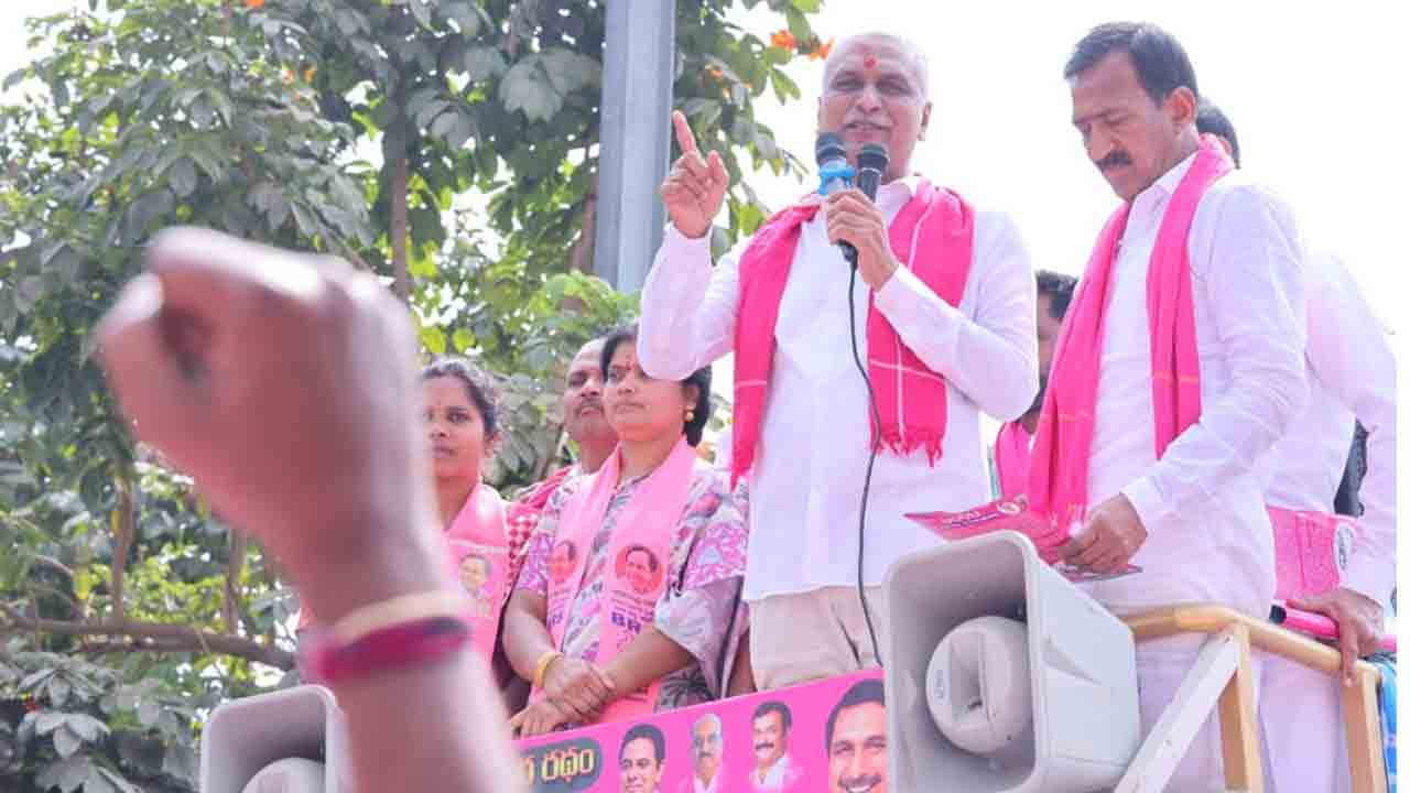 Harish Rao | రేవంత్‌రెడ్డి ఒక చేతగాని దద్దమ్మ.. మండిపడ్డ హరీష్‌రావు