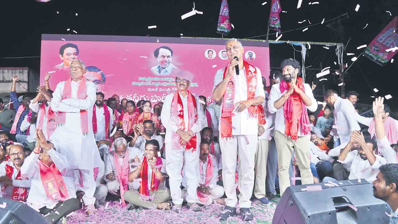 కదంతొక్కిన క్యాతన్‌పల్లి.. బ్రహ్మరథం పట్టిన బెల్లంపల్లి.. ఆదరించిన మంచిర్యాల