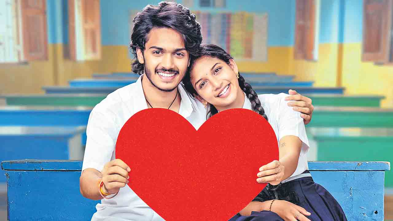 పల్లెలోని సందళ్లన్నీ మీవే