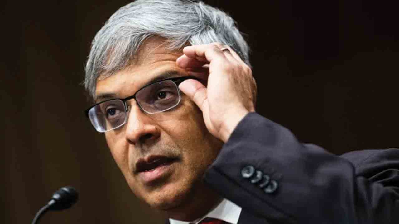 అమెరికా సీడీసీ తాత్కాలిక.. అధిపతిగా జై భట్టాచార్య