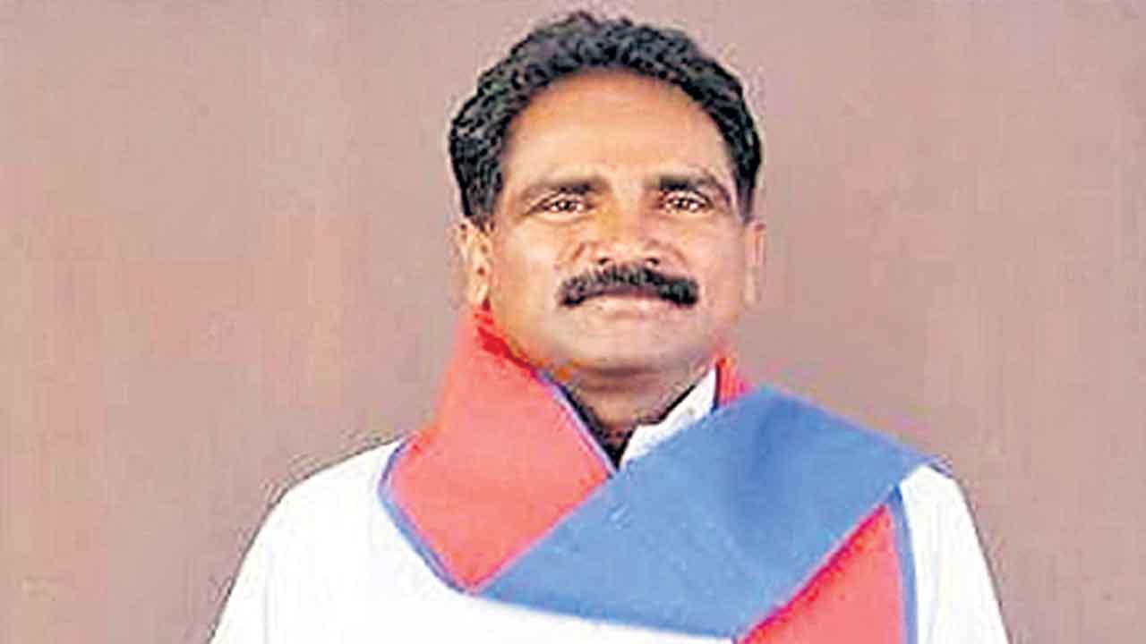 ఘటనపై సీఎం స్పందించాలి