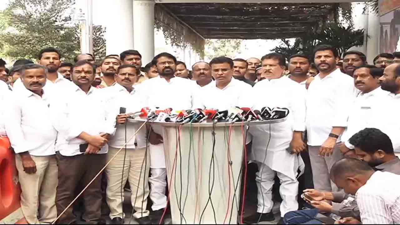 KP Vivekananda | మున్సిపల్ ఎన్నికల్లో ప్రజాక్షేత్రంలోకి పోకుండా కాంగ్రెస్ కుట్రలు : బీఆర్‌ఎస్‌ విప్‌ కేపీ వివేకానంద గౌడ్‌