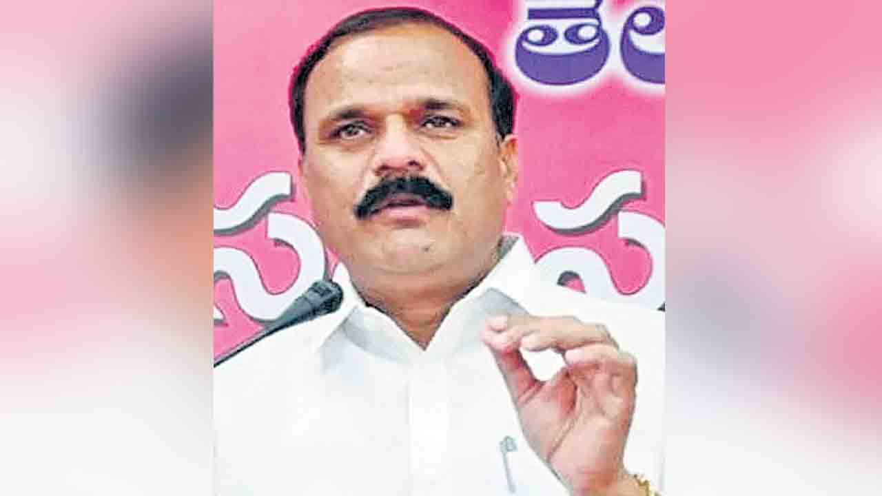 రాజకీయంగా ఇబ్బందులు పెట్టే యత్నం: కర్నె ప్రభాకర్‌