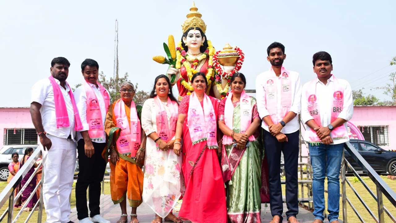 ప్రజల ఆకాంక్షలకు అనుగుణంగా పనిచేయాలి