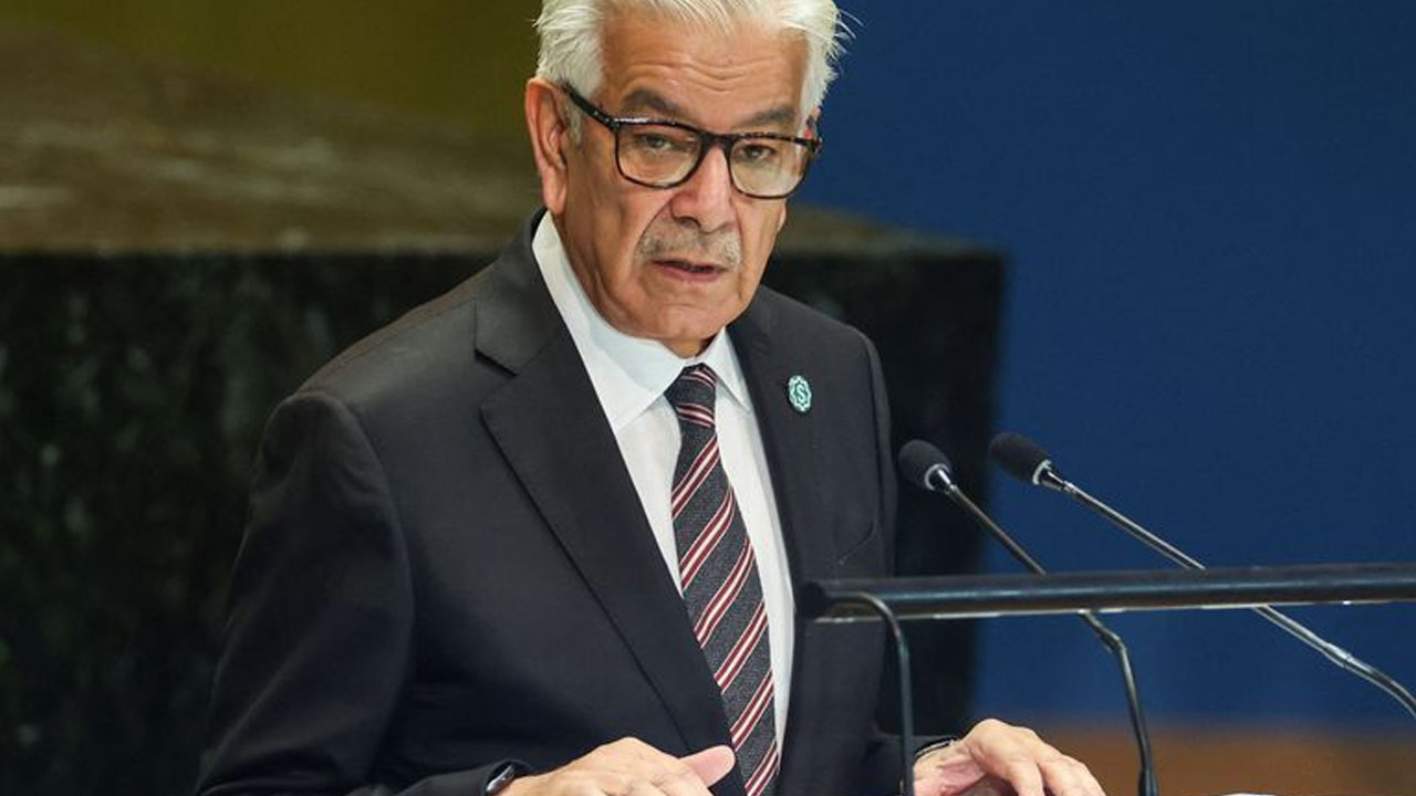 Khawaja Asif :  అమెరికా మ‌మ్ముల్ని టాయిలెట్ పేప‌ర్‌లా వాడుకున్న‌ది:  పాకిస్థాన్‌ ర‌క్ష‌ణ మంత్రి ఆసిఫ్‌