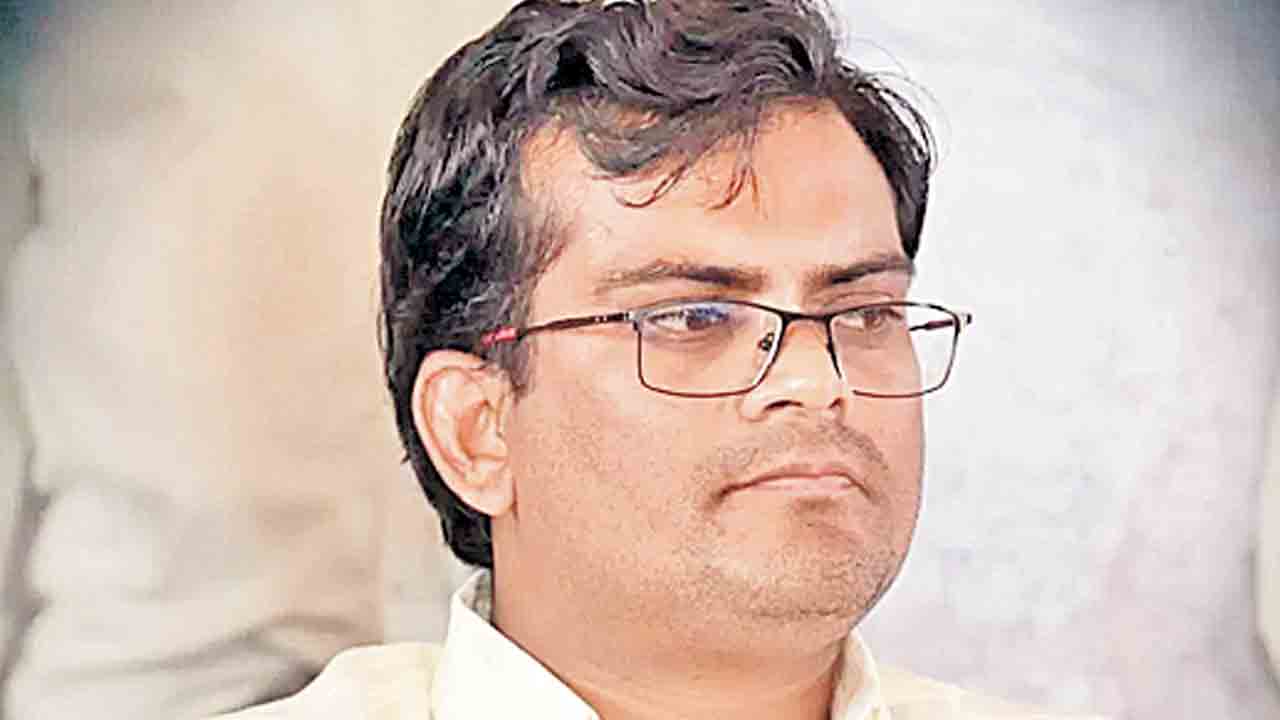 లంచం తీసుకుంటూ చిక్కిన బీజేపీ ఎమ్మెల్యే.. బిల్లు మంజూరుకు రూ 5 లక్షలు డిమాండ్‌