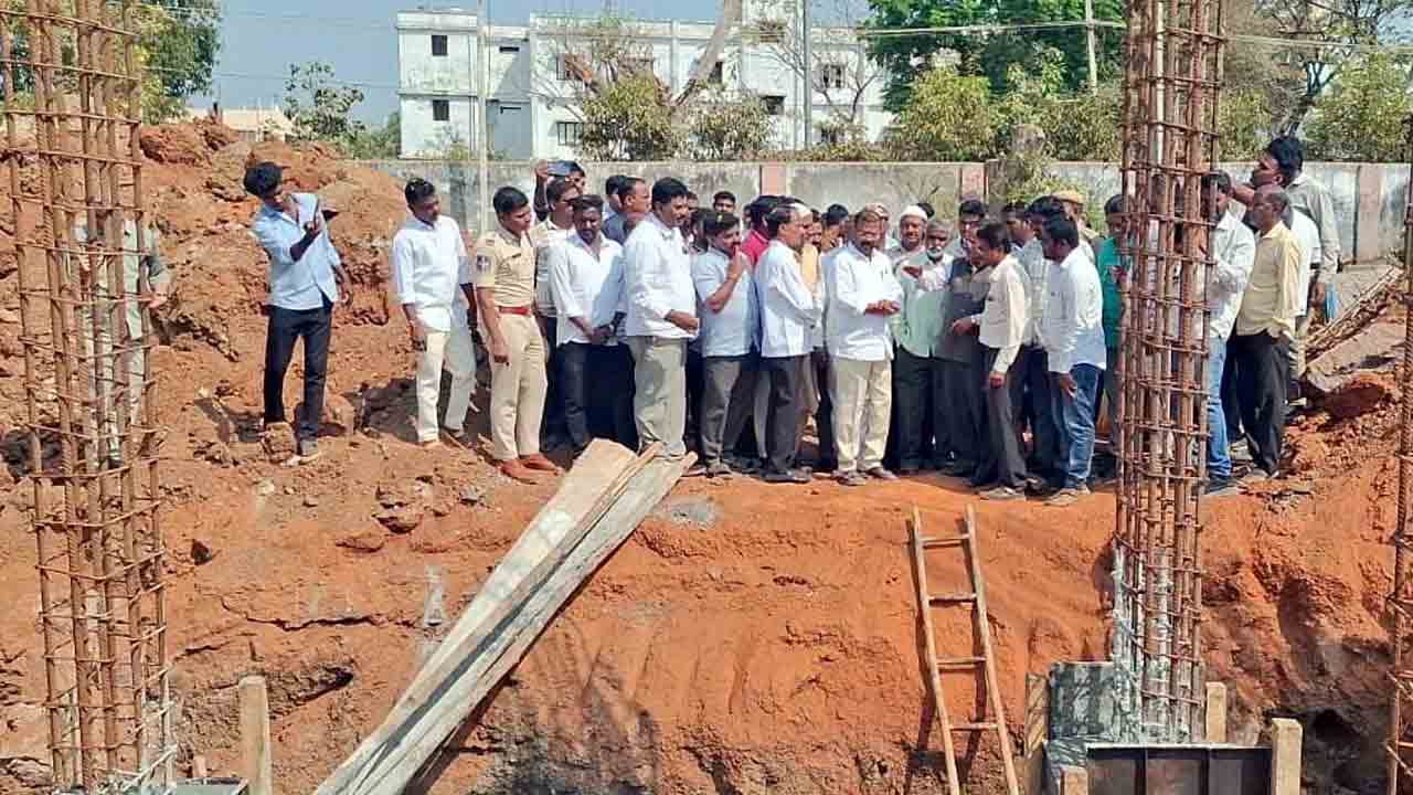 MLA Naini Rajender Reddy | పాలిటెక్నిక్‌ కాలేజీ నిర్మాణ పనుల నాణ్యతలో రాజీ పడొద్దు : ఎమ్మెల్యే నాయిని రాజేందర్‌రెడ్డి