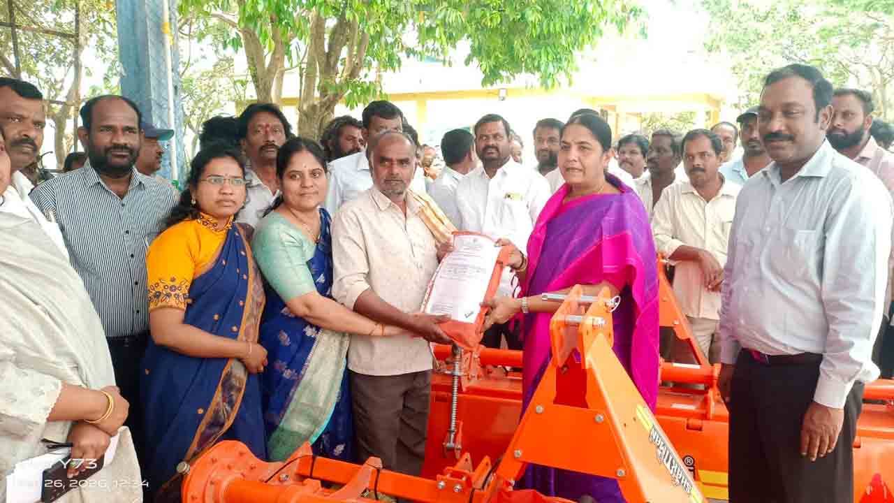 Mla Sunitha Lakshma Reddy2