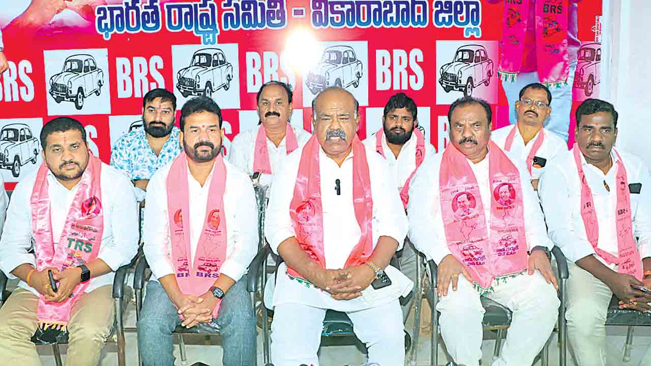 గడ్డం ప్రసాద్‌ను గెలిపించడమే వికారాబాద్‌ ప్రజలకు శాపం