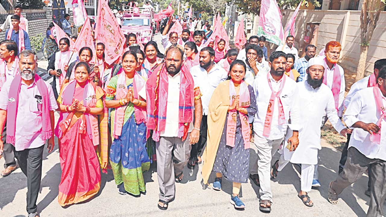 కార్పొరేషన్‌పై.. గులాబీ జెండా ఎగరేస్తాం