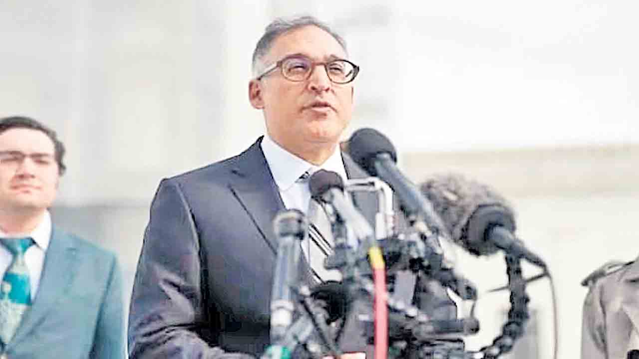 ట్రంప్‌నకు వ్యతిరేకంగా వాదించిన కత్యాల్‌