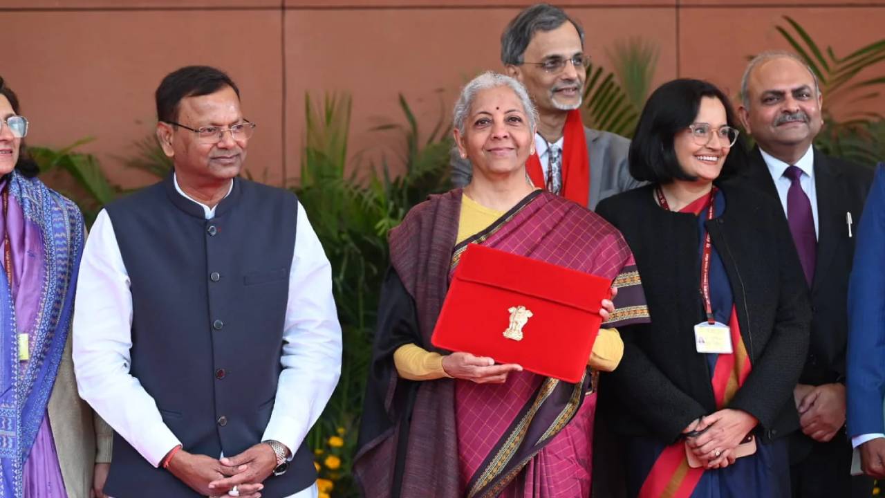 Budget 2026 | కేంద్ర బడ్జెట్ 2026.. పన్ను చెల్లింపుదారులకు లభించని ఊరట.. పది కీలక అంశాలివే